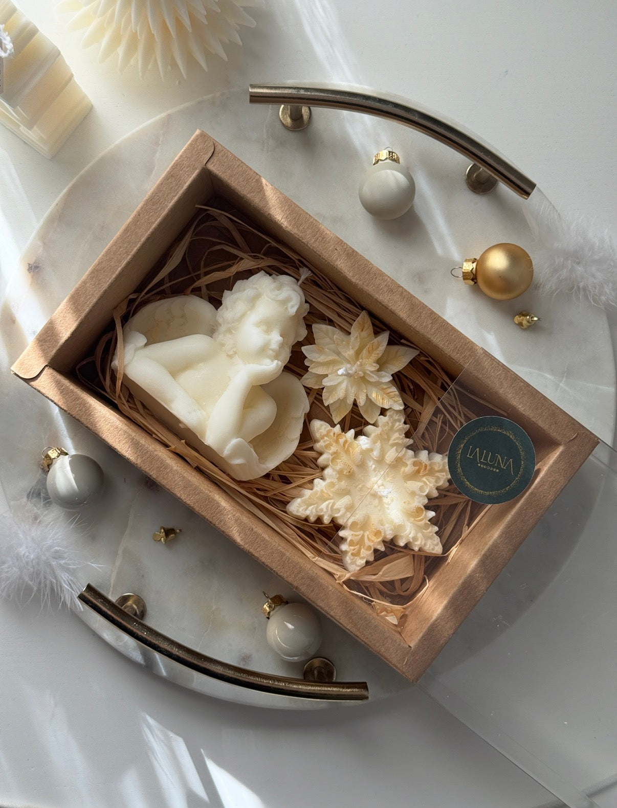 Set cadou 3 lumânări parfumate - modele diferite (Crăciun & Secret Santa)