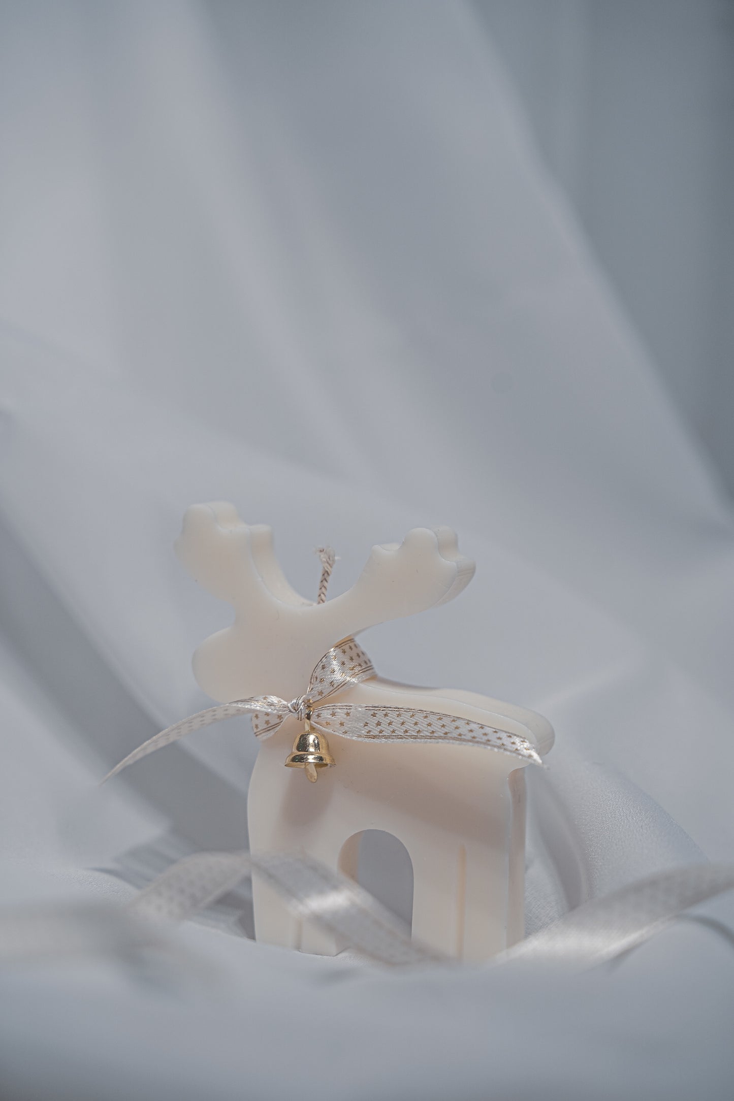 Reindeer - Lumânare decorativă Ren, cadou Crăciun Secret Santa, parfum Gingerbread