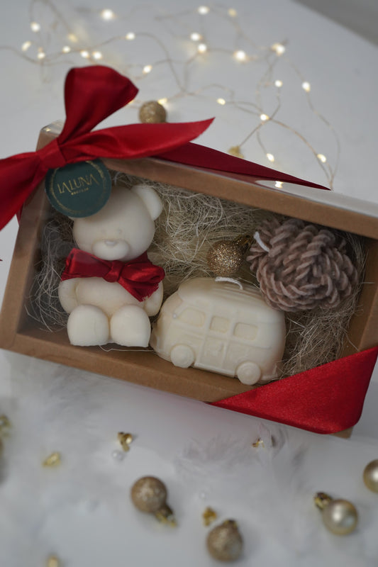 Pachet Cadou Teddy - trei lumânări parfumate decorative