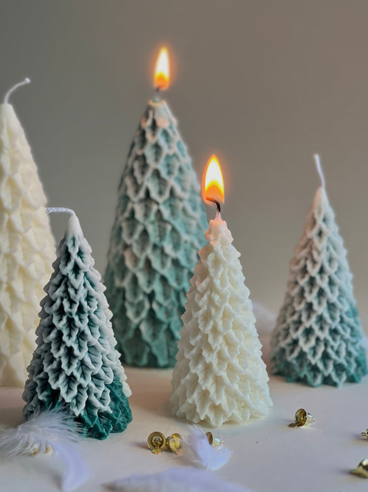 Cedar - Lumânare cadou formă brad, aromă Pumpkin Spice