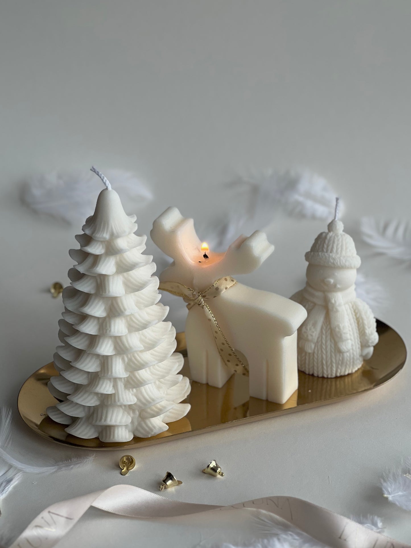 Tava decorativa aurie eleganta pentru lumanare