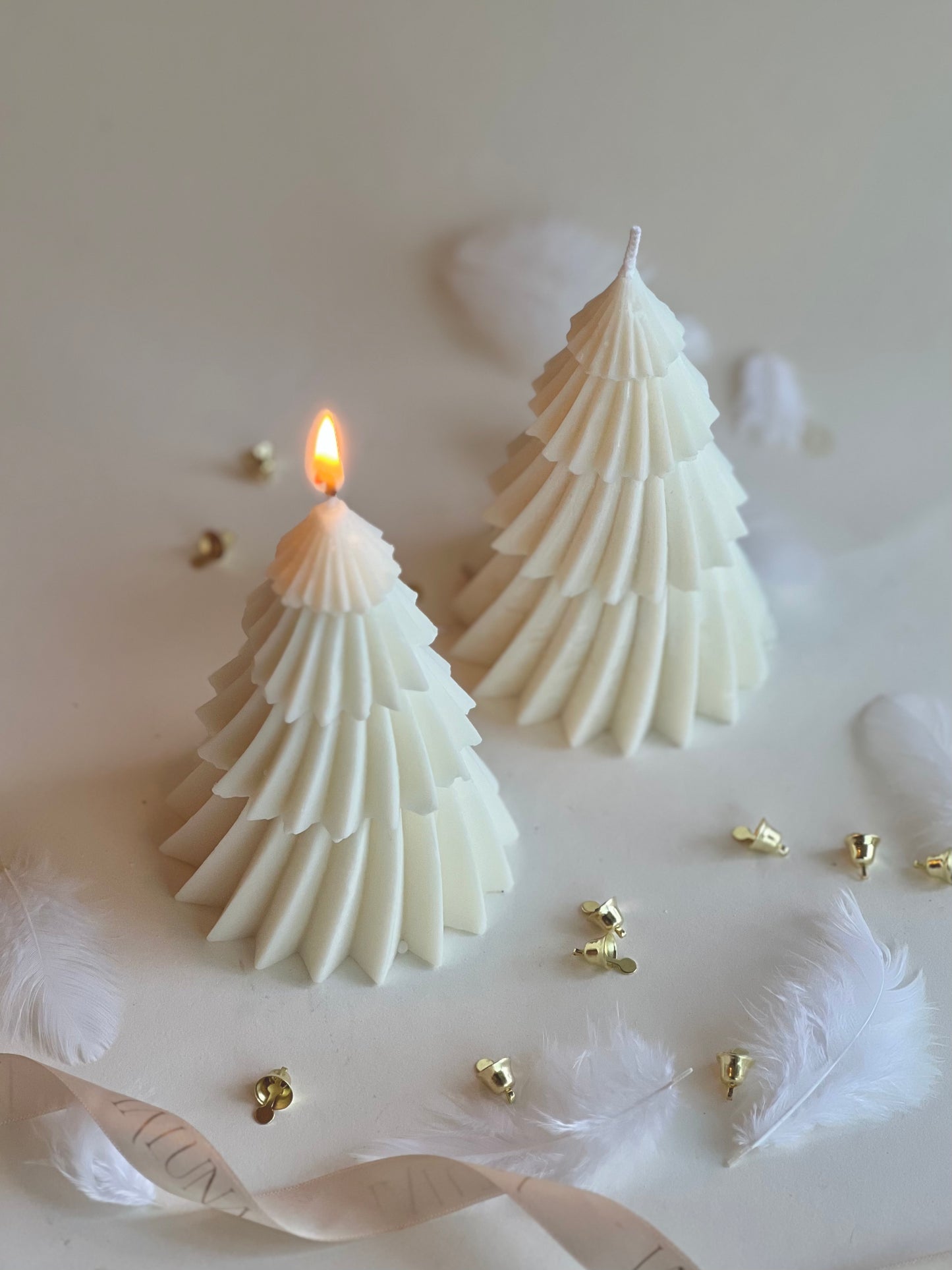 Acer - Lumânare parfumată în formă de brad