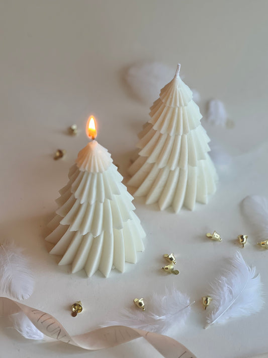 Acer - Lumânare parfumată în formă de brad