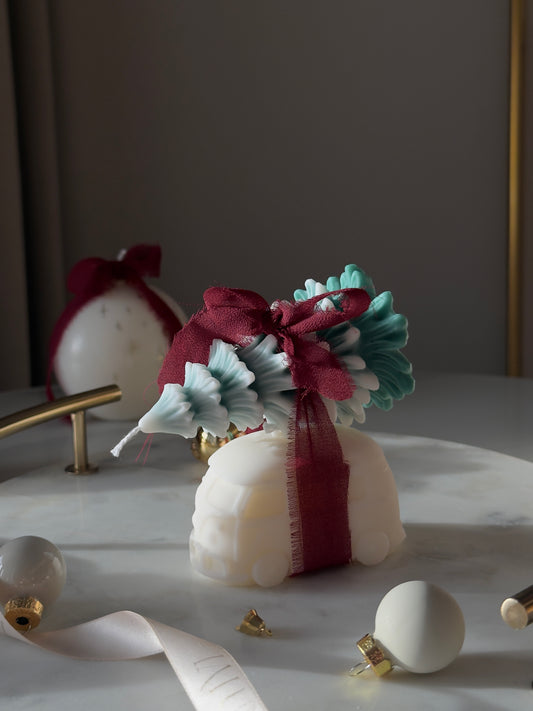 Lumânare Decorativă Mașinuță cu Brad