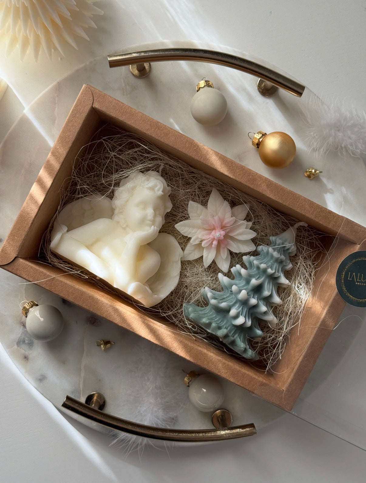 Set cadou 3 lumânări parfumate - modele diferite (Crăciun & Secret Santa)