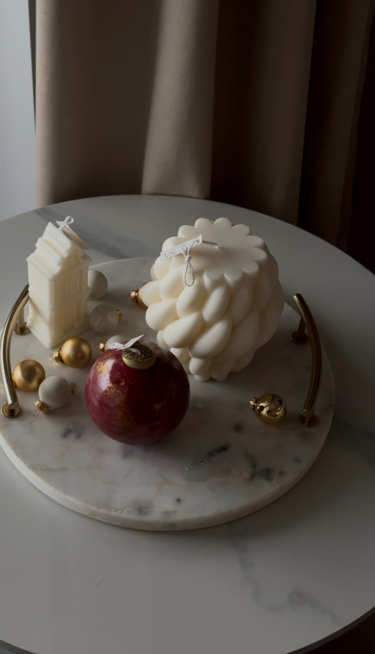 Lumânare parfumată „Casa Nordică” | Lumânare Decorativă Sculpturală