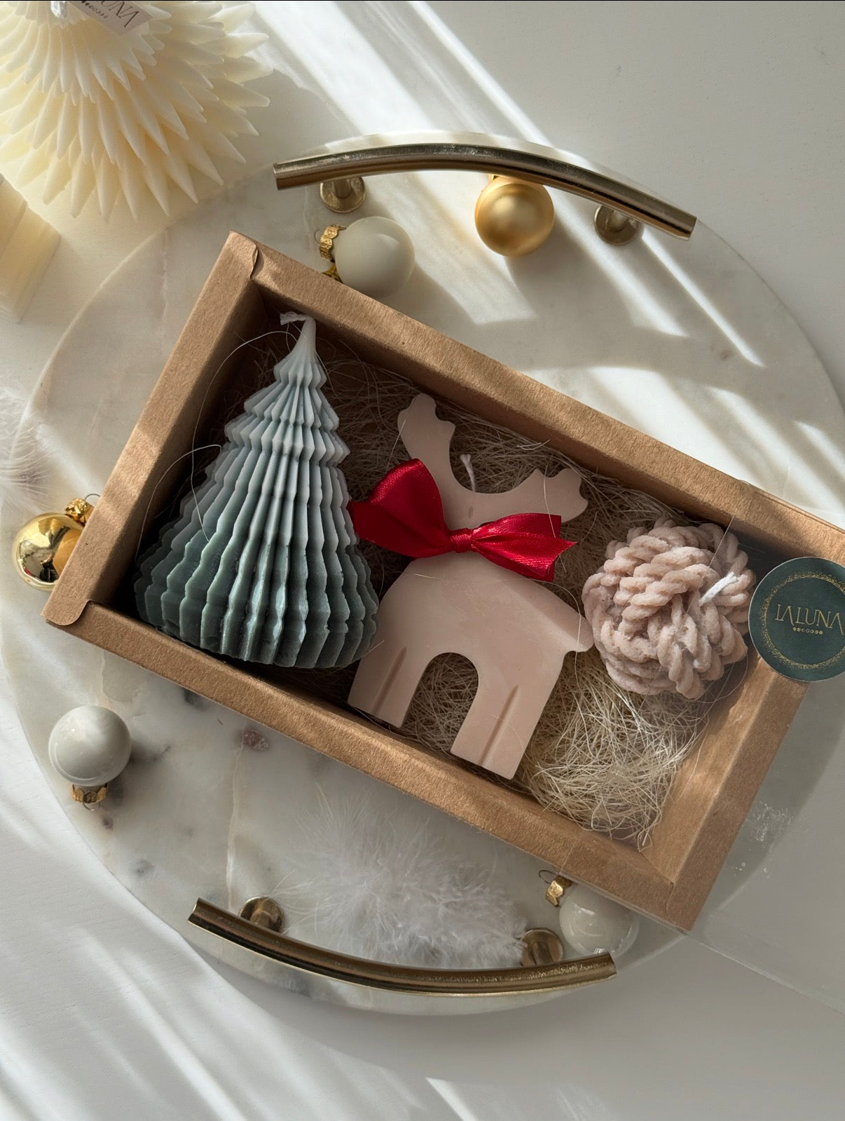 Set cadou 3 lumânări parfumate - modele diferite (Crăciun & Secret Santa)